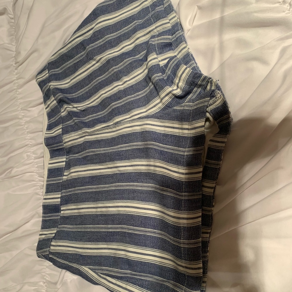 Striped hollister zip up shorts